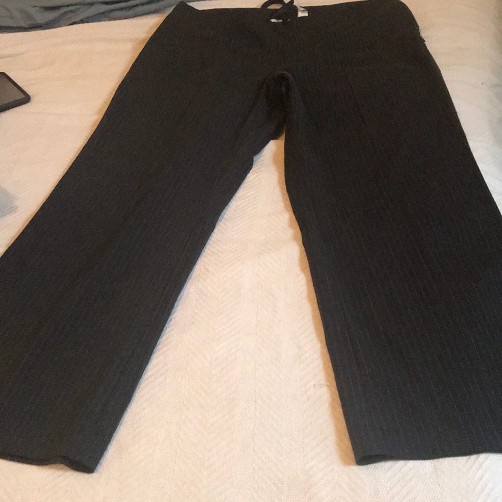 Old Navy wide leg pinstripe trousers size18